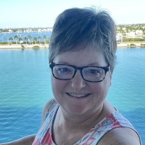 Meet your Posher, Dorothy